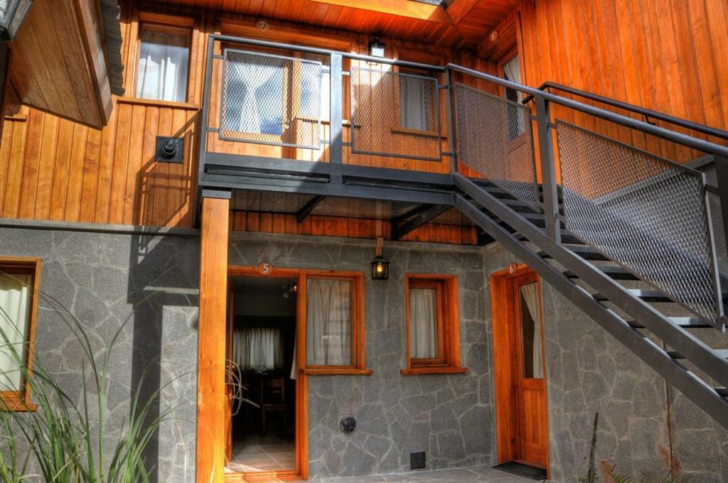 Apart Hotel Del Tilo San Martín de los Andes Buitenkant foto